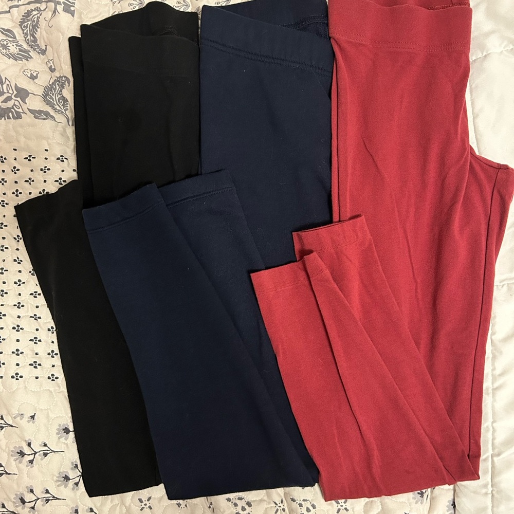 Old Navy Women's Leggings - Black, Navy, and Red, gray ladies small. 4 pair new
